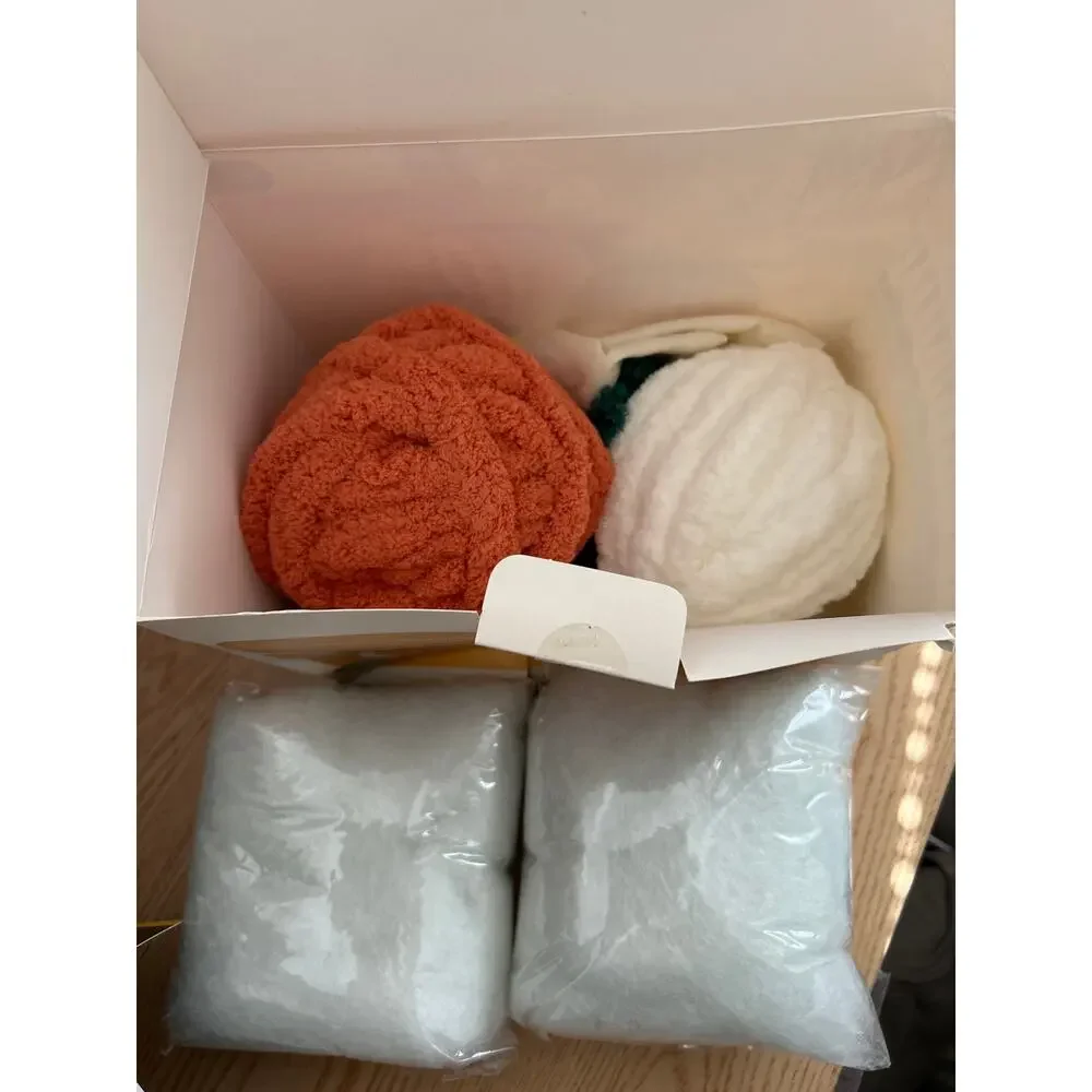 #3 New Mondo Llama Finger Knit Pumpkin Cushions Kit Makes 2 Instructions Include